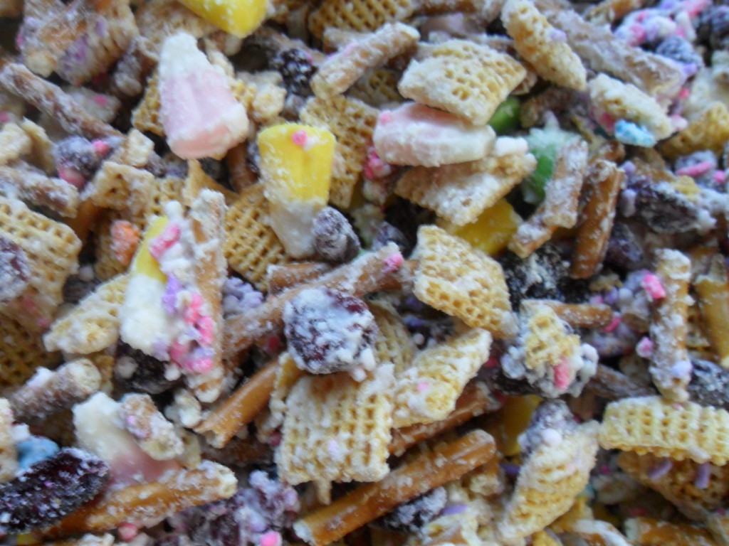 Bunny Corn Snack Mix (aka White Trash)