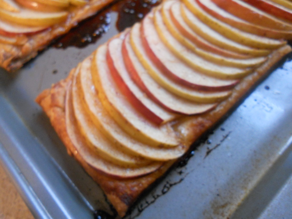 Easy-As-Pie Apple Tart