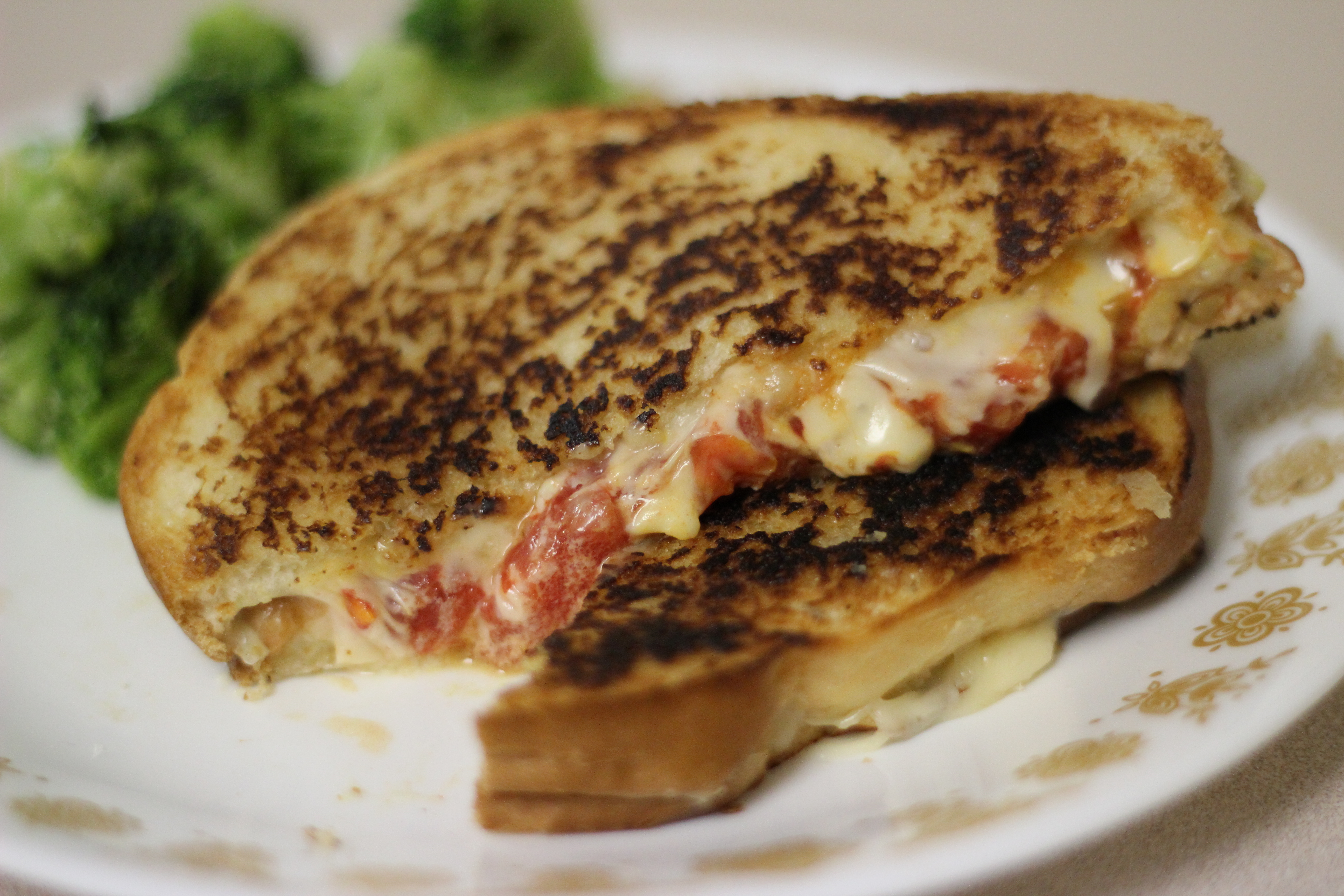 Classic Grilled Cheese with Tomato