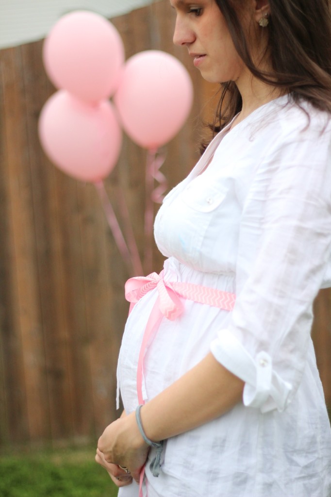 emily and pink balloons