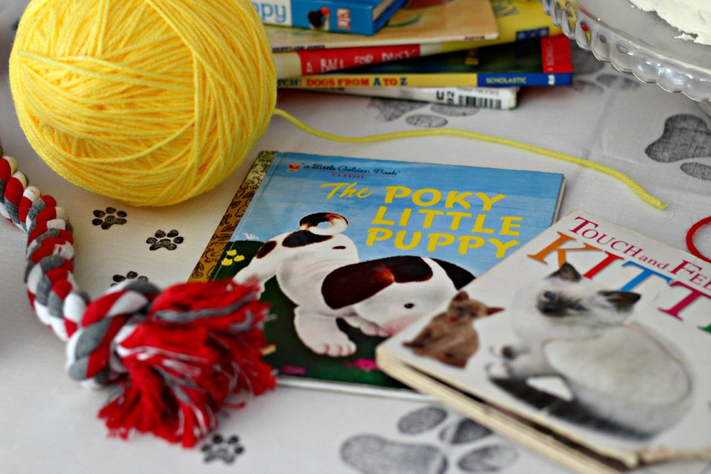 puppy-and-kitten-party-table-decorations