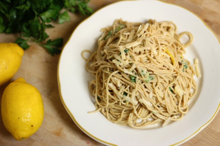 garlic lemon parmesan cheese spaghetti pasta, whole grain, light and healthy