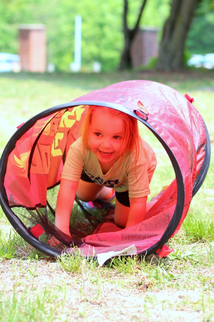 toddler field day {outdoor activity day for pre-preschoolers}