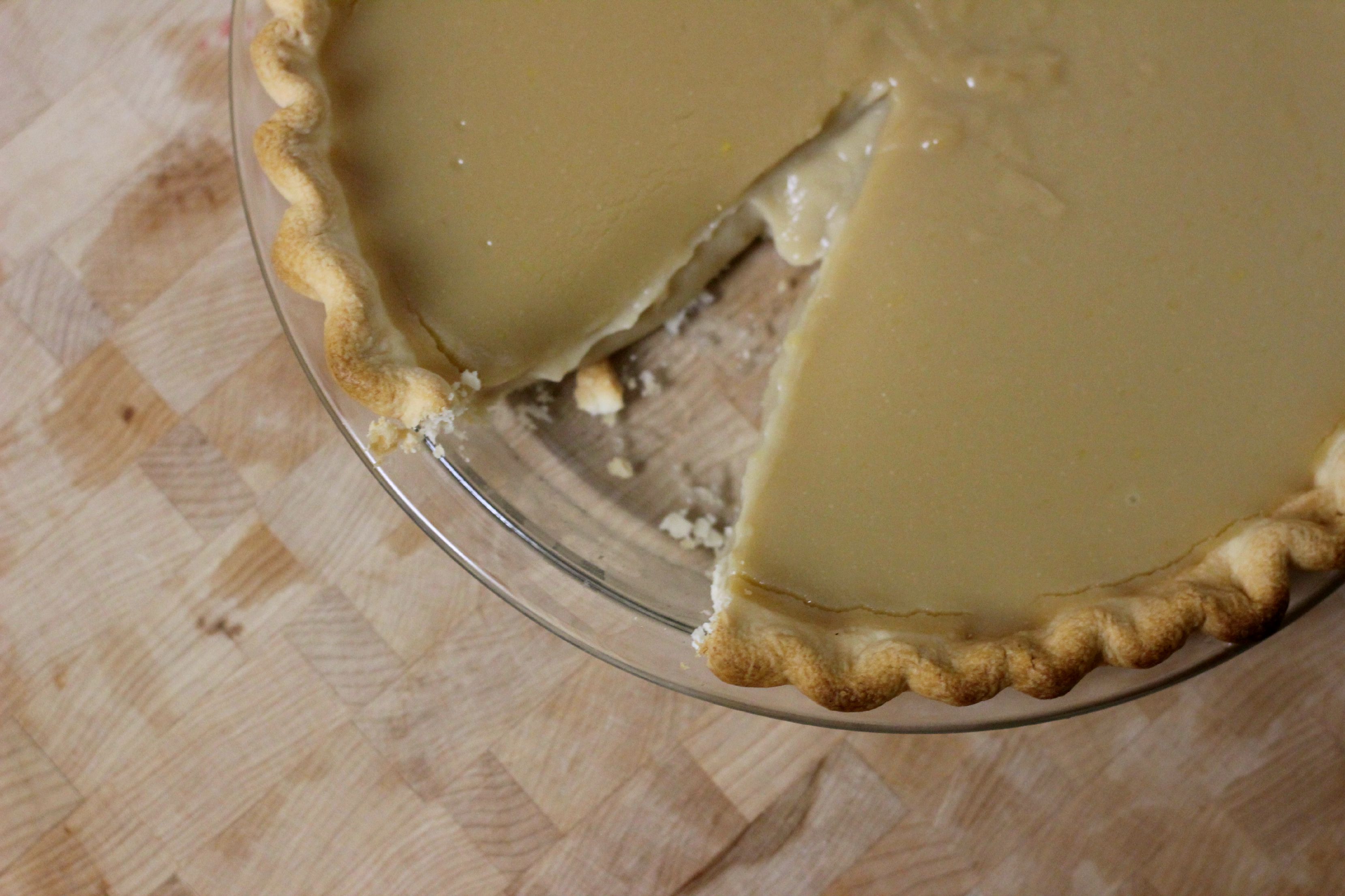 Old Fashioned Butterscotch Custard Pie