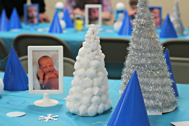 winter-first-birthday-table-decorations