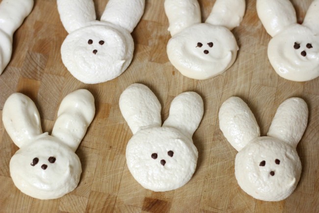 Bunny Meringues Cookie Recipe and How-To for Easter Treats