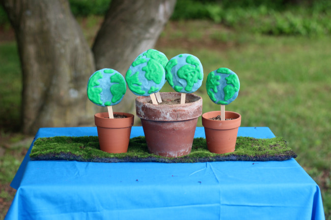 Earth Day Frozen Greek Yogurt World Popsicle Snacks