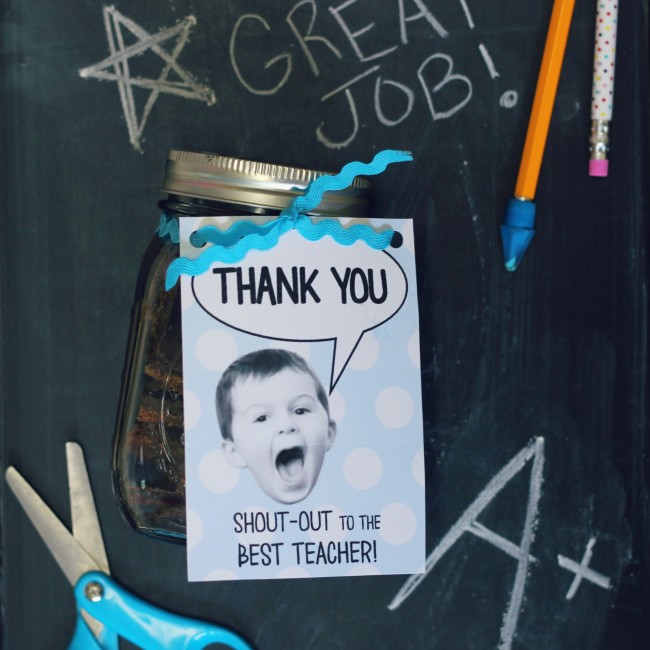 Teacher Appreciation Gift - Shout Out Thank You Card