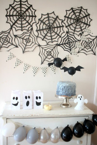 Spooky Black & White Halloween Party Ideas