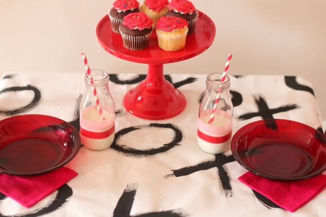 Valentine's Day Party Ideas XOXO - tabletop